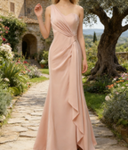 Elegantes Meerjungfrau-Maxikleid in Blush – One-Shoulder verspielten Rüschen