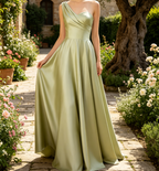 Exquisites Satin-Maxikleid in Salbeigrün – Elegantes A-Linien  One-Shoulder-Schnitt