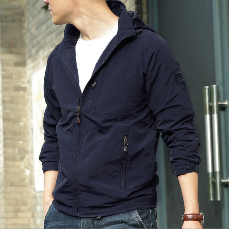 Herren Outdoorjacke mit Kapuze – Wasserabweisende Übergangsjacke für Frühling
