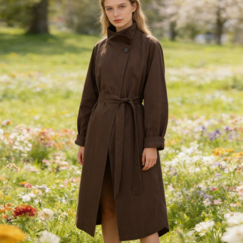 Minimalistischer Mantel mit Stehkragen - Ein-Knopf-Verschluss - Übergangszeit