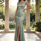Exquisites Meerjungfrau-Abendkleid – Bodenlanges Jacquard-Kleid mit Beinschlitz & V-Ausschnitt – Mintgrün