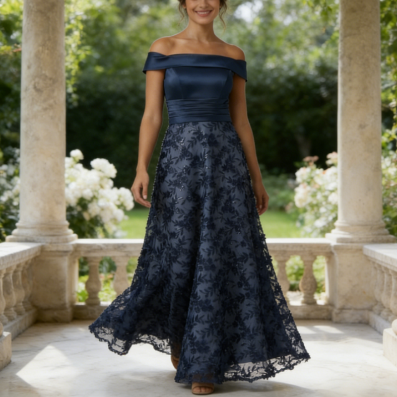Elegantes Abendkleid in Marineblau mit Spitze – Off-Shoulder A-Linie Maxikleid mit Pailletten – Festliche Abendmode