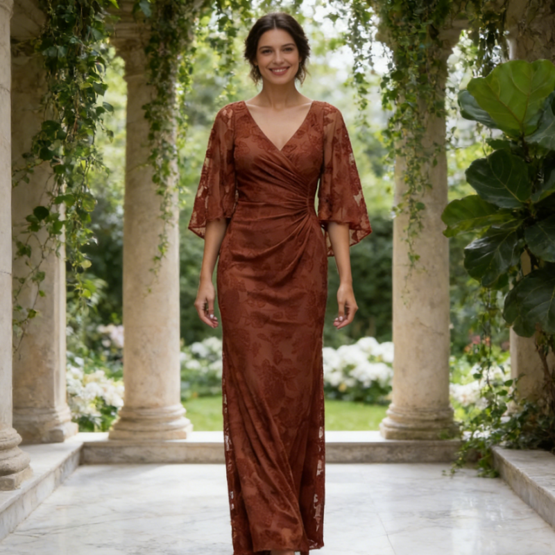 Abendkleid in Rostrot: Edle Floral-Spitze & Figurschmeichelnde Silhouette