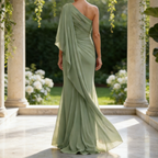 Elegantes Abendkleid in Salbeigrün: One-Shoulder Design mit Cape-Effekt