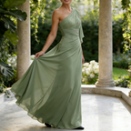 Elegantes Abendkleid in Salbeigrün: One-Shoulder Design mit Cape-Effekt
