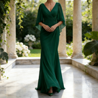 Elegantes Abendkleid mit Cape-Ärmeln – Salbeigrün, Figurbetont & Bodenlang