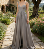 Exquisites Maxikleid in Silber – A-Linie Spaghettiträgern und Beinschlitz