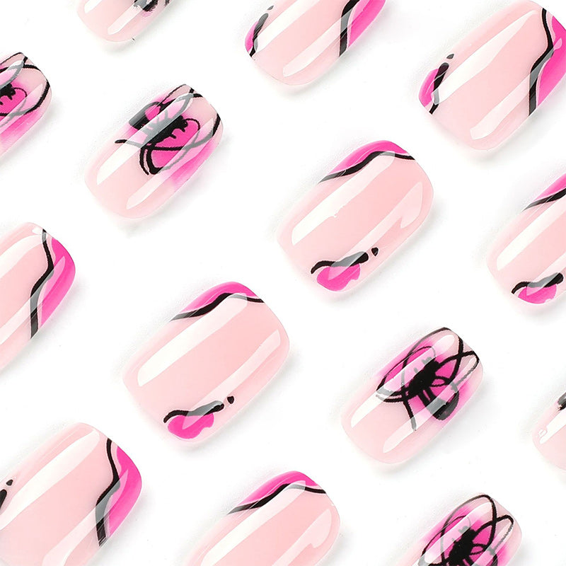 Almond Nägel in Lila mit Schrägem French, Schwarzen Linien und Ombre Effekt