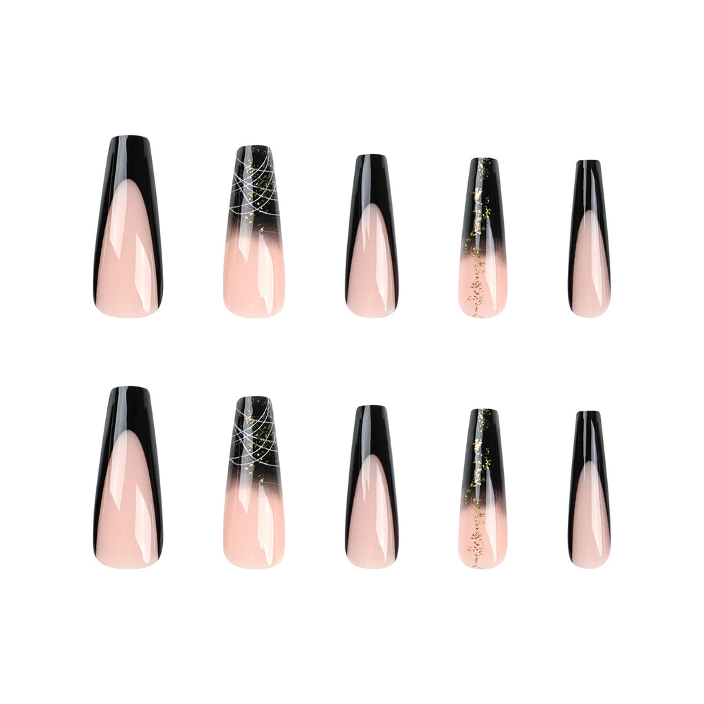 Ballerina Nägel in Nude mit Schwarzem French und Goldglitzer